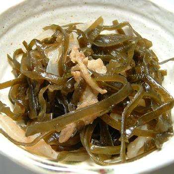 Kuubuirichi (stir-fried seaweed) 