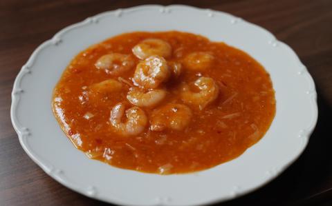 VIDEO: Chinese Kitchen: Iron Chef's spicy shrimp recipe | Stripes Japan