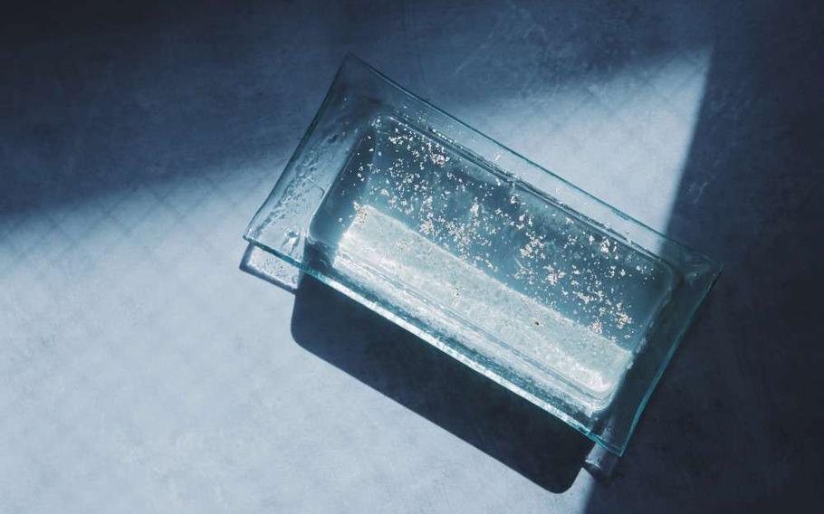 Aesthetic jelly