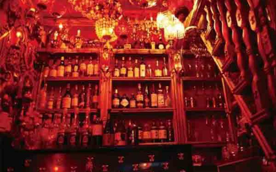 Bar Piano