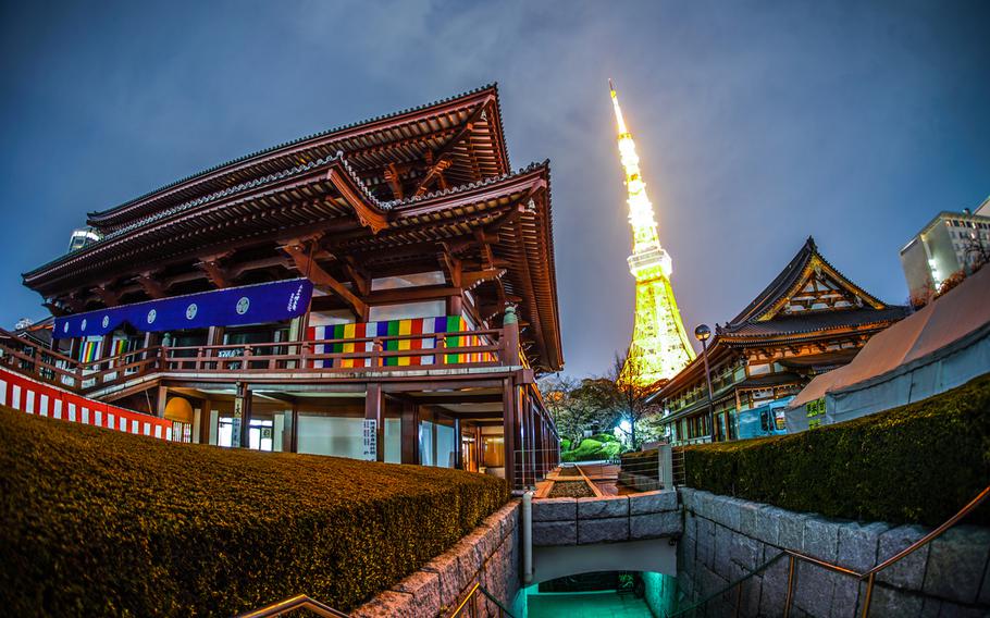 Zojoji Temple and Tokyo Tower night view. Shooting Location: Japan Tokyo