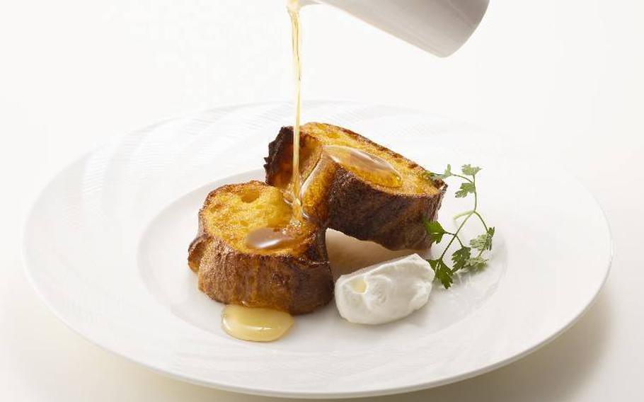 Delicious French Toast with maple syrup!