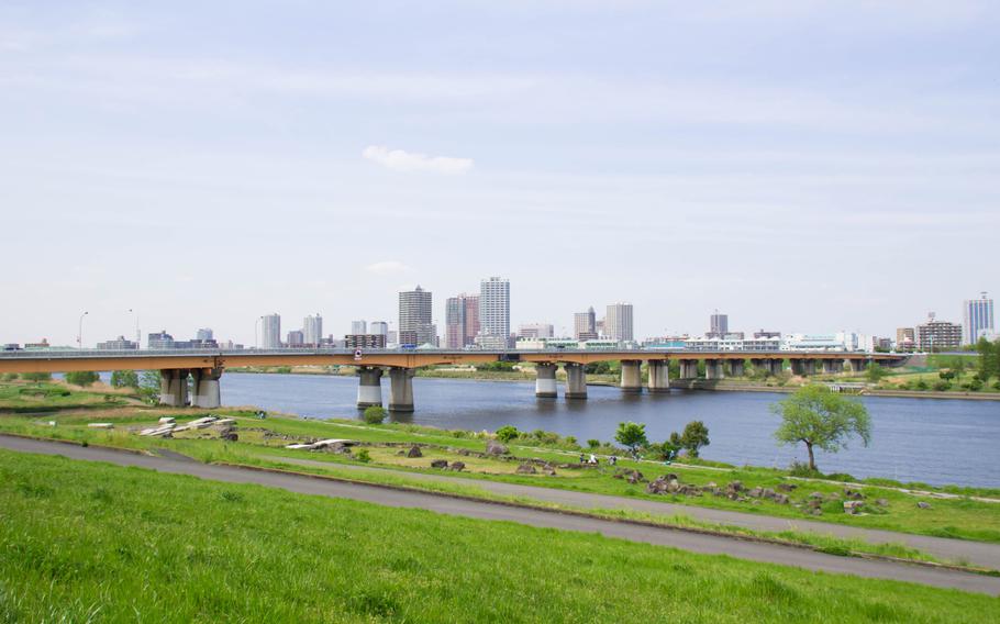 It is the scenery of Arakawa Metropolitan Kawaguchi City, Saitama Prefecture.