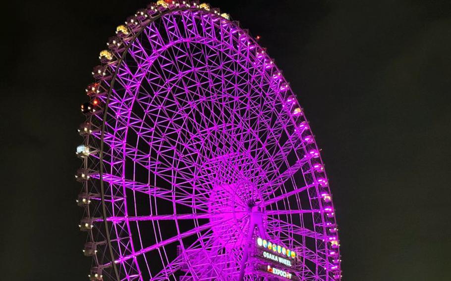 illuminated ferris wheel.