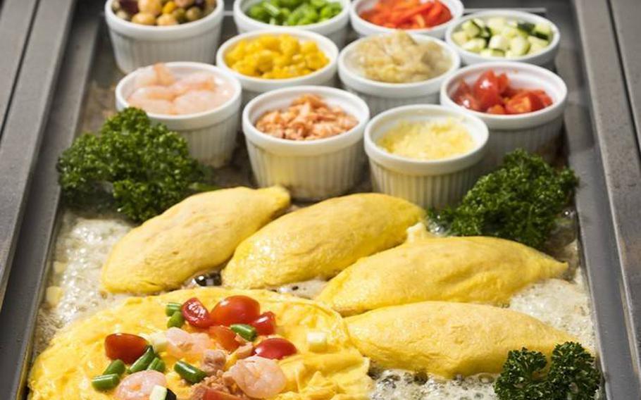 The omelette can be customized with a selection of up to 10 different ingredients, and three types of sauces.