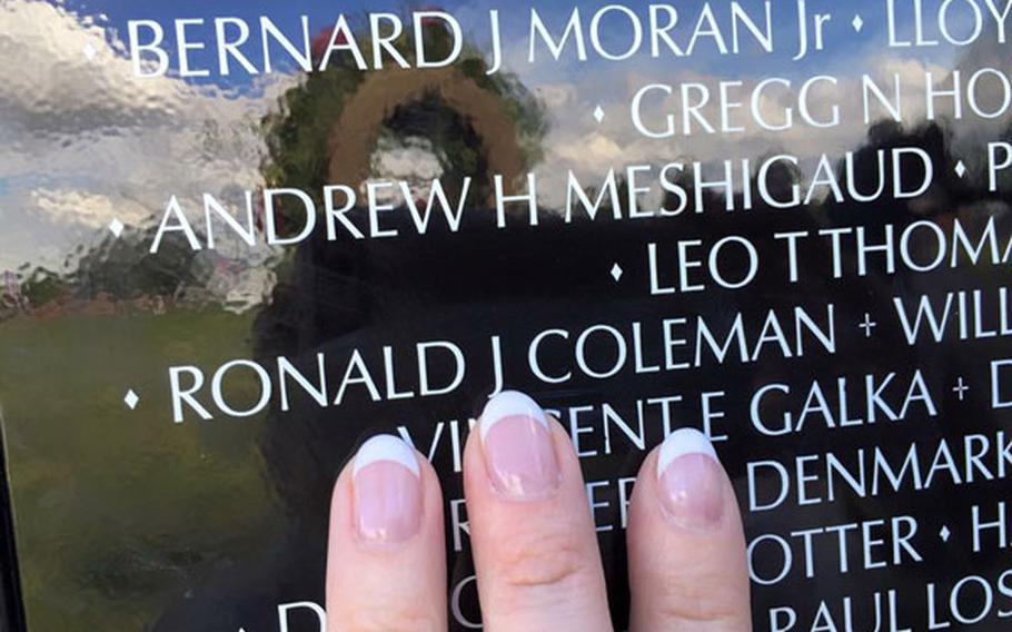 a gravestone that ronald coleman’s name is engraved.