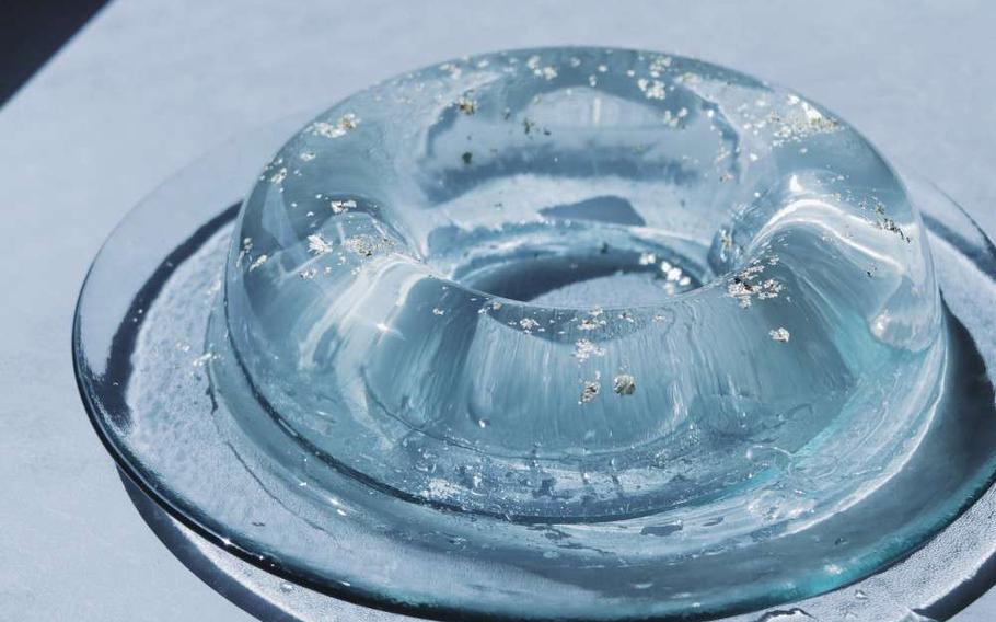 Aesthetic jelly
