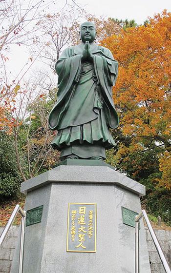 Statue of Nichiren, Engyoji. 