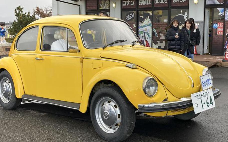 Yellow Volkswagen Beetle