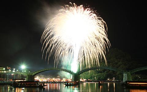 Photo Of My Faves: Fireworks sites in Japan