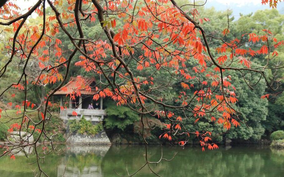 Ritsurin Garden (Photo: lilacandhoney / CC BY-NC-ND 2.0)