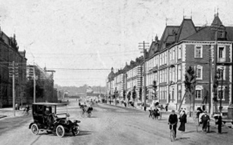 Marunouchi 1911 (Photo credit: National Diet Library)