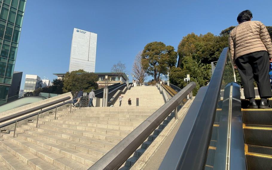 stairs and escalator to Hie Jinja Shrine