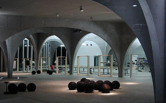 Photo Of Hachioji Library at Tama Art University interior