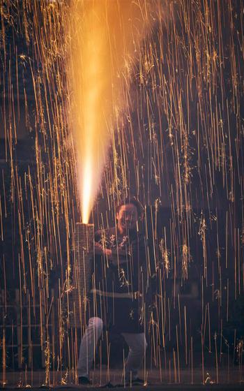 Toyohashi’s Traditional Tezutsu Fireworks