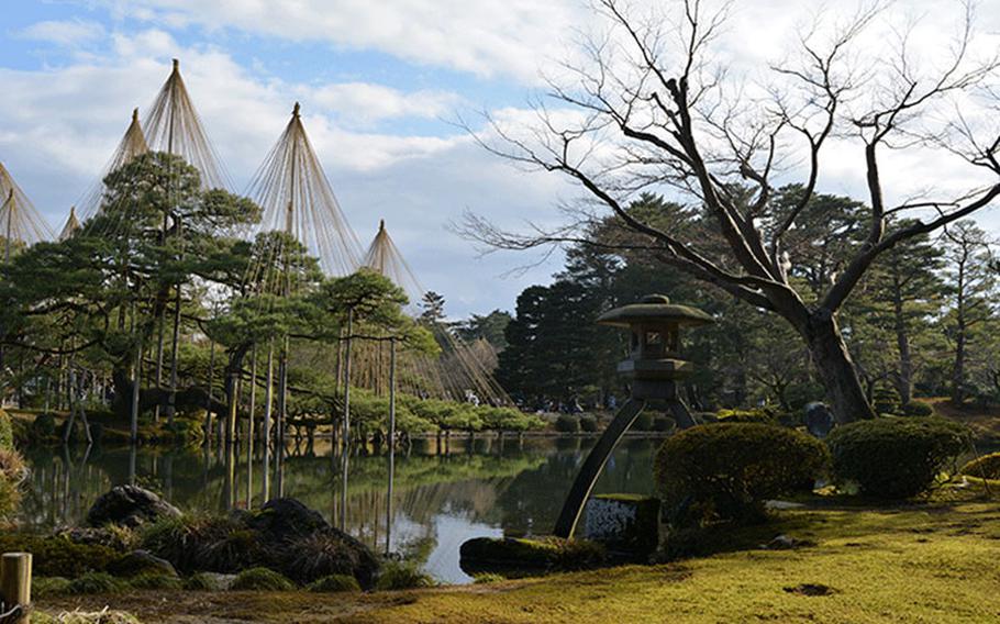 Kenrokuen, photos by Sarah B. Hodge