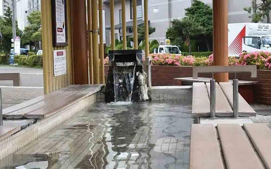 footbath near Yunokawa Onsen Station