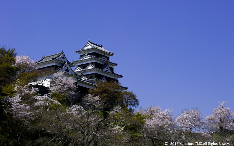 Ozu Castle