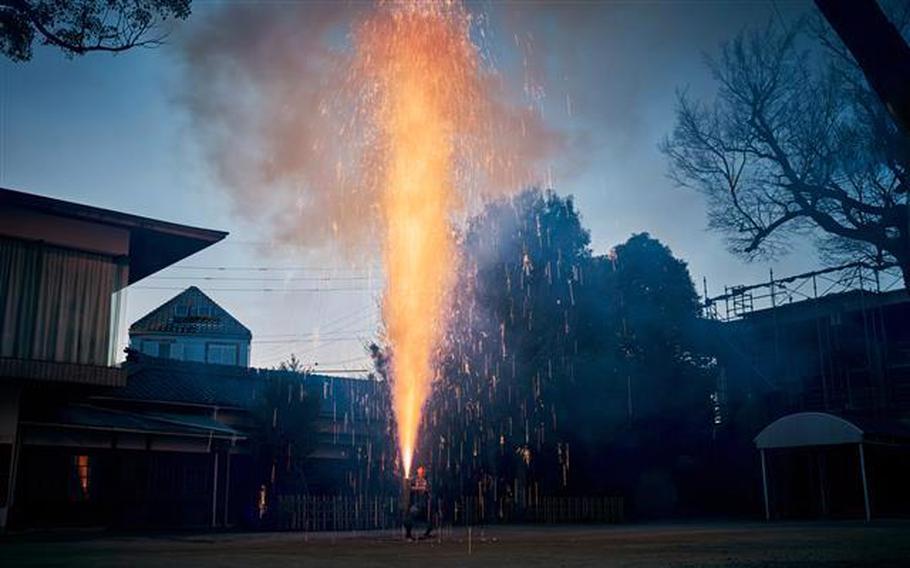 Toyohashi’s Traditional Tezutsu Fireworks