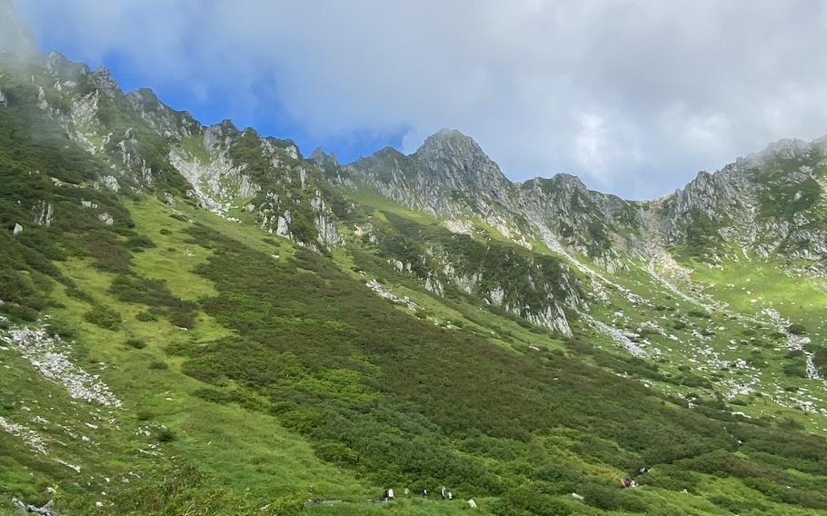 Senjojiki Cirque